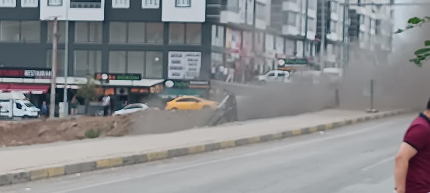 Bitlis'te korkutan patlama! Faciadan dönüldü - Resim: 2