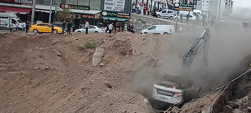 Bitlis'te korkutan patlama! Faciadan dönüldü - Resim: 3