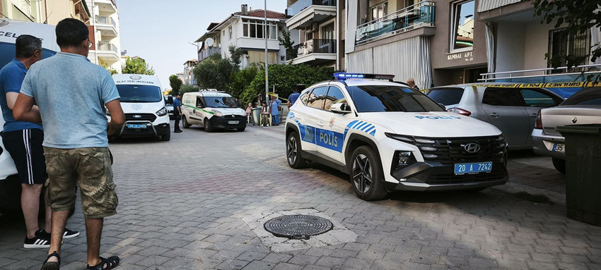 Bir polis memuru uyuyan eşini ve 2 çocuğunu öldürdükten sonra intihar etti - Resim: 2