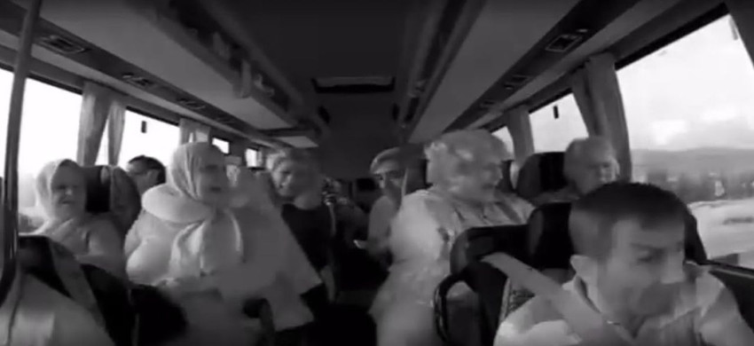 Şarampole uçan yolcu otobüsünün araç içi kamerası görüntüleri tüyleri diken diken etti - Resim: 4
