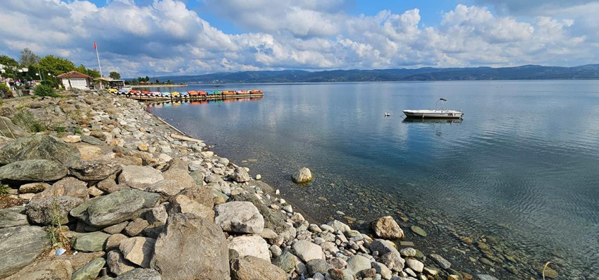 Sapanca Gölü'nde kırmızı alarm: Tekneler karaya oturdu - Resim: 4