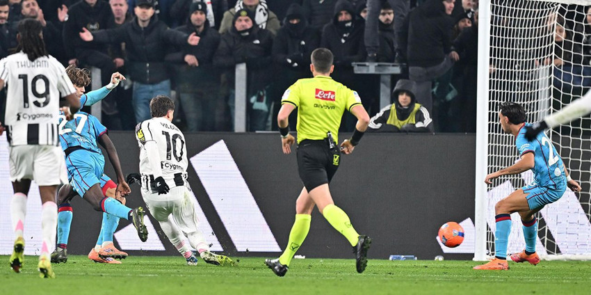 İtalya'da Kenan Yıldız'ın gecesi! Golleriyle geriye düştüğü maçta Juventus'a galibiyeti getirdi - Resim: 4