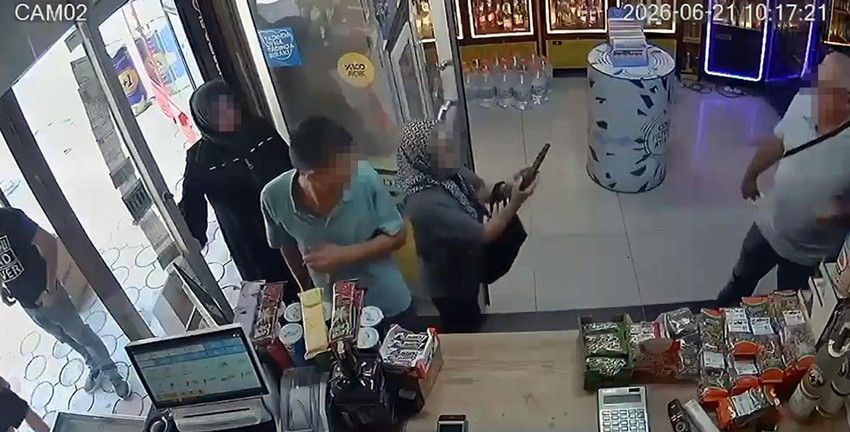 Tekirdağ'da şoke eden olay: Herkesin gözü önünde silahını çekti, kocasına doğrulttu! - Resim: 4