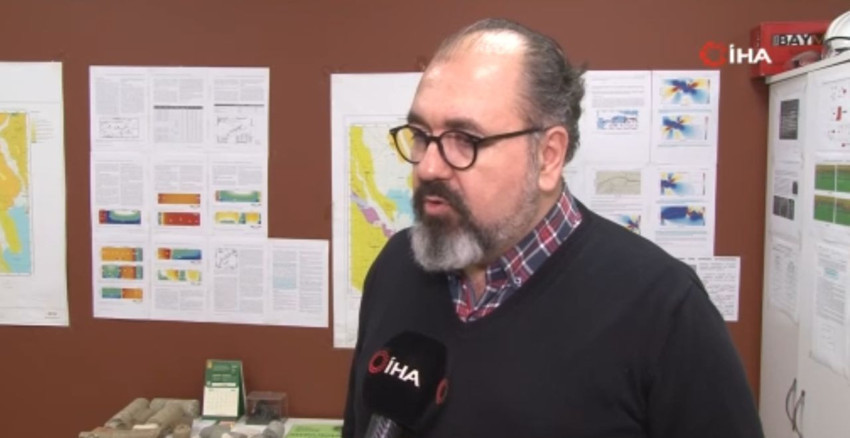 Uzman isim Ege'deki deprem fırtınası sonrasını açıkladı: ''2 ihtimal var'' - Resim: 3