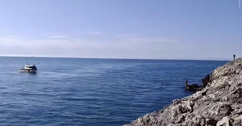 Karadeniz'de korku dolu anlar: 15 metre derinlikte baygın halde bulundu - Resim: 4