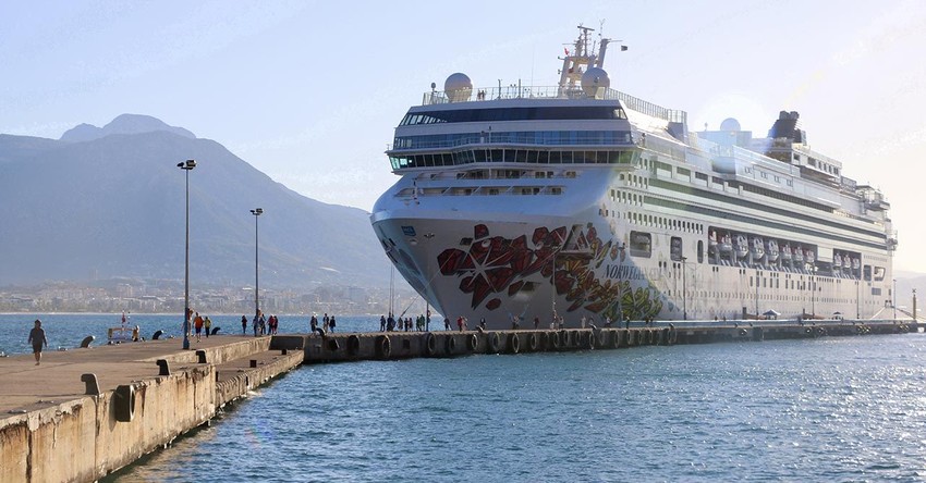 Antalya'da kruvaziyer turizminde 12 yıl sonra ilk yaşandı - Resim: 4
