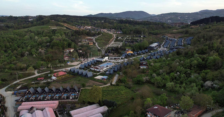 Bungalovdaki gizli kamera skandalında bu sefer de ses kayıtları ortaya çıktı - Resim: 3