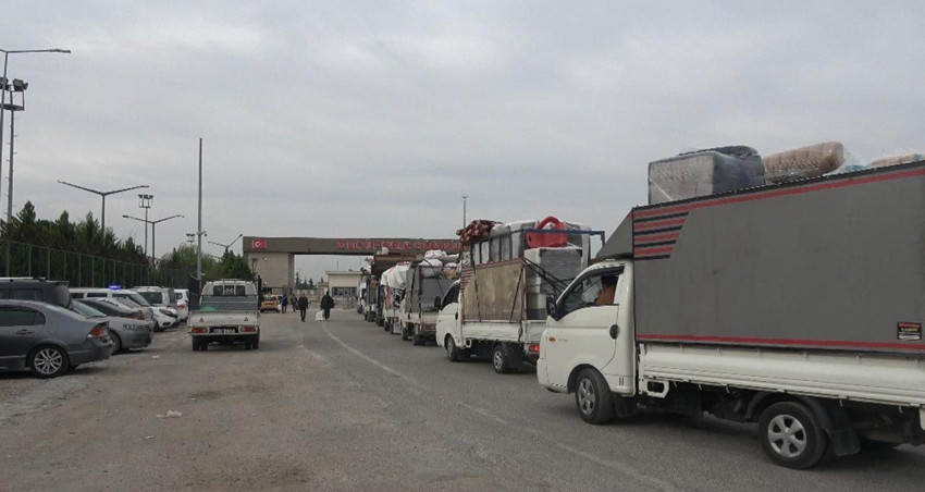 Suriyeliler bayram öncesi temelli dönüş yaptı - Resim: 1