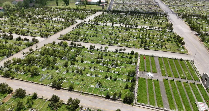 Erzurum'da kabristan ziyaretlerine dijital kolaylık: 50 bin mezar MEBİS'e yüklendi - Resim: 3
