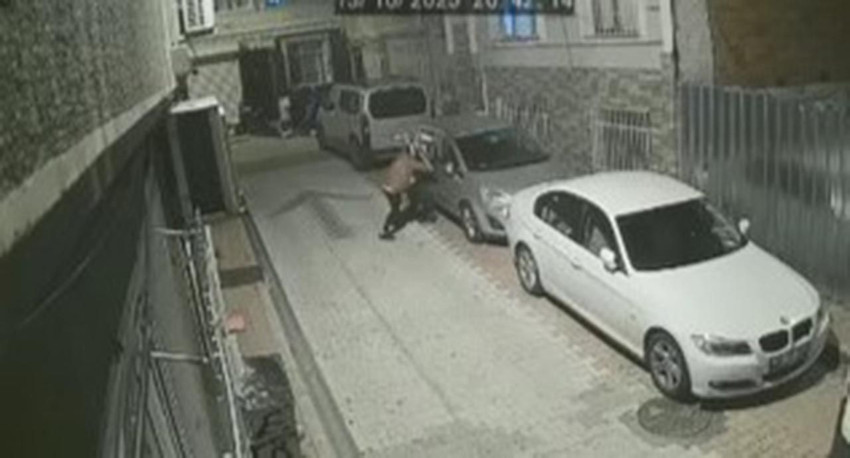 Sokak ortasında kadına bayıltan dayak! Yerde sürükledi - Resim: 2