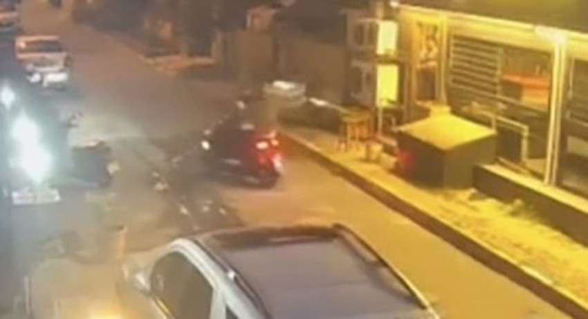 İstanbul'da yine bir motosikletli silahlı saldırı: Çocuk yaştaki 3 şüpheli yakalandı! - Resim: 1