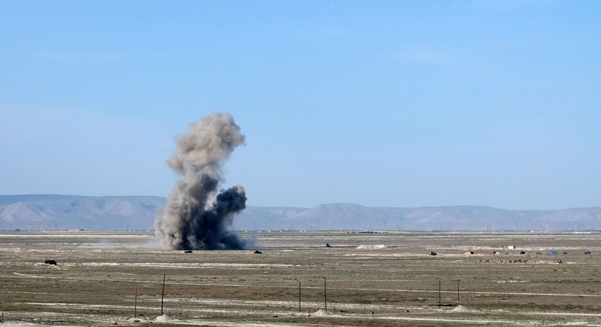 Türkiye'nin gururu HÜRKUŞ ilk kez 1 tonluk bomba attı - Resim: 1