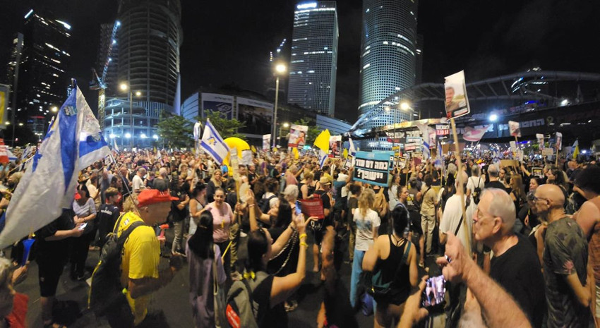 İsrail halkı Netanyahu'ya karşı sokağa döküldü - Resim: 3