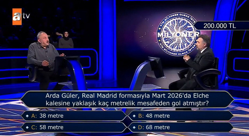 Kim Milyoner Olmak İster'de kahkaha tufanı! Arda Güler için ''O ayak ne arar'' dedi, herkes koptu - Resim: 4