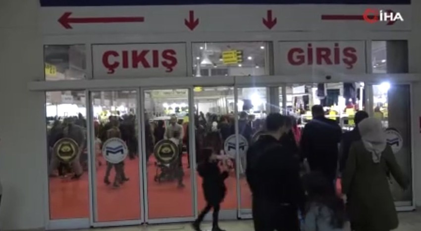 ''Festivalde yüzde 70 indirim var''ı duyan soluğu burada aldı - Resim: 4