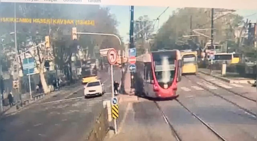 İstanbul'da feci kaza: Tramvayın çarptığı kadın hayatını kaybetti - Resim: 3