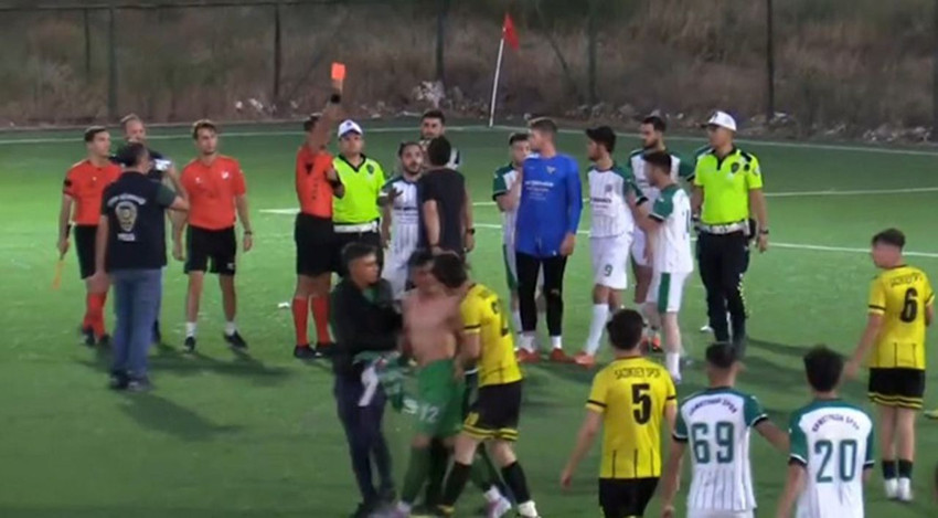 Amatör küme maçında son dakikada gelen gol iptal edildi; ortalık karıştı - Resim: 1