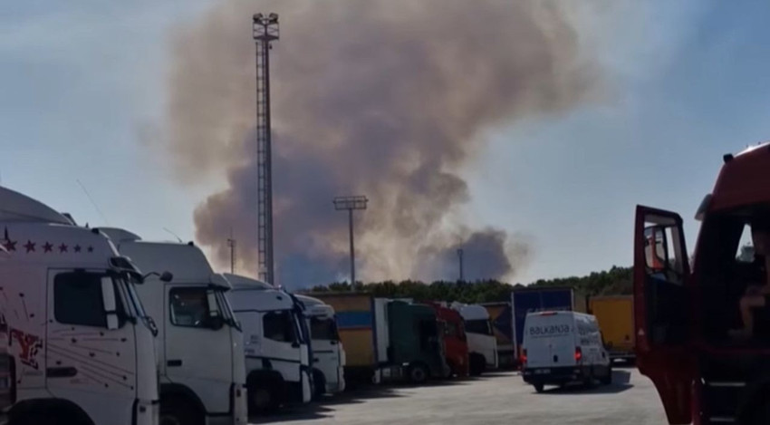 Edirne'de kırmızı alarm... Bulgaristan'daki orman yangını sınırımıza dayandı - Resim: 2