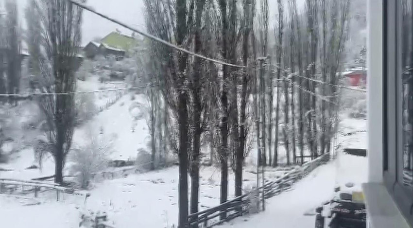 Meteoroloji'nin uyardığı ilimize kış geldi: Güne beyaz örtüyle uyandılar - Resim: 2