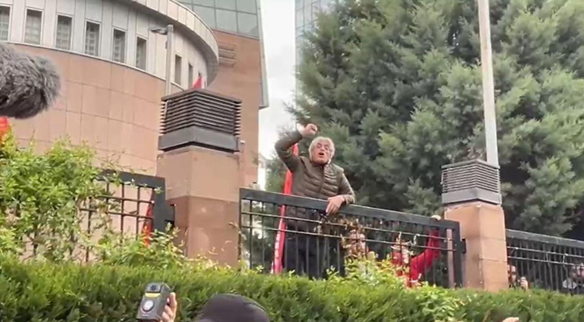 CHP Genel Merkezi'nde tahliye gerilimi: Su şişeleri havada uçuştu! - Resim: 3