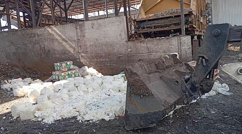 Tam 7 ton ''tarihi geçmiş'' peynir ele geçirildi... - Resim: 4