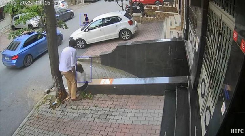 Otomobili eski eşinin üzerine sürdü, genç kadın otopark boşluğuna düştü - Resim: 3