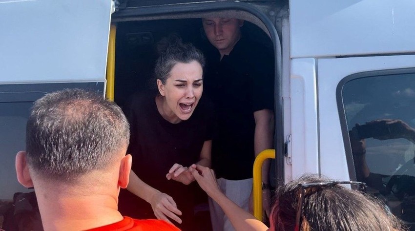 Hamile olduğunu duyuran Dilan Polat ve eşi Engin Polat'a kötü haber - Resim: 1