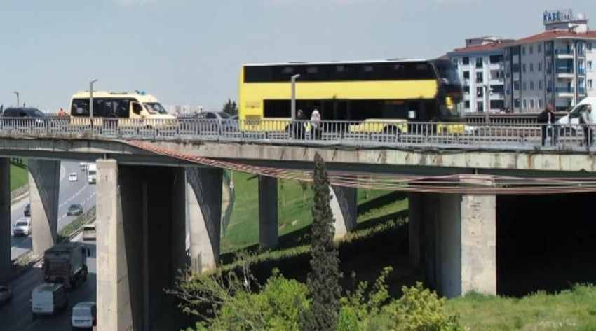 Her gün binlerce kişinin geçtiği köprüde korkutan manzara - Resim: 4