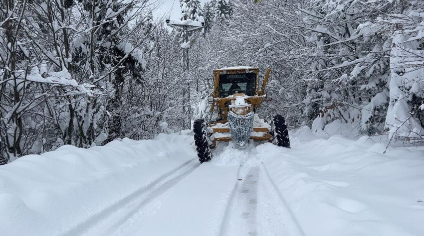 Bir ilimizin üstüne çığ düştü: Kar kalınlığı 2 metre - Resim: 3