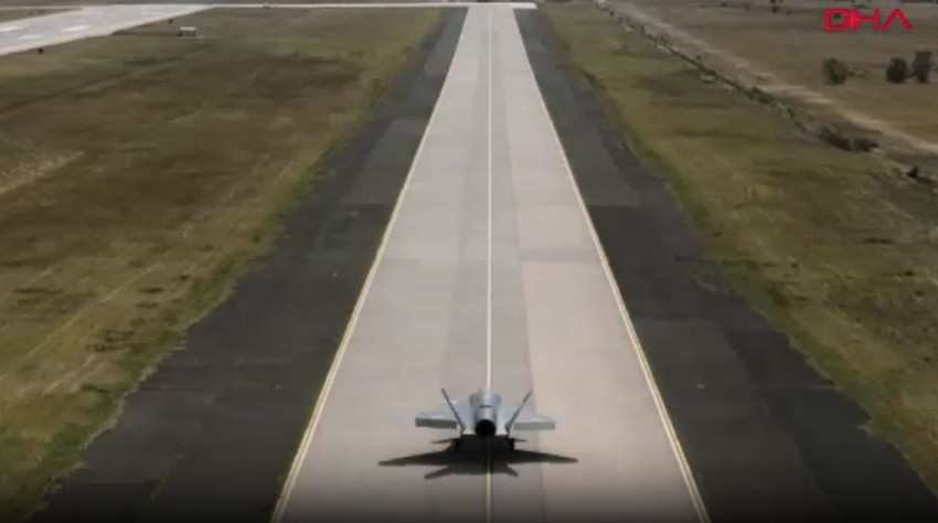 Türkiye'nin insansız savaş uçağı KIZILELMA bir kez daha havalandı - Resim: 2