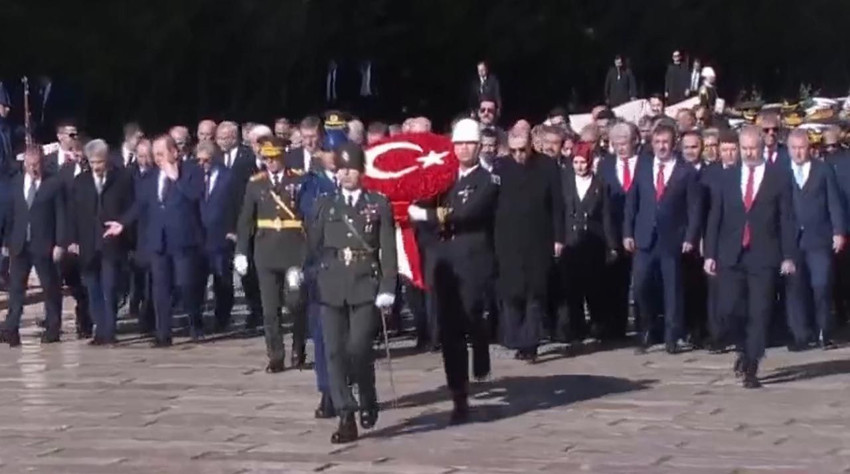 Anıtkabir'deki 29 Ekim töreninde yine ''Erdoğan'' sloganları - Resim: 2