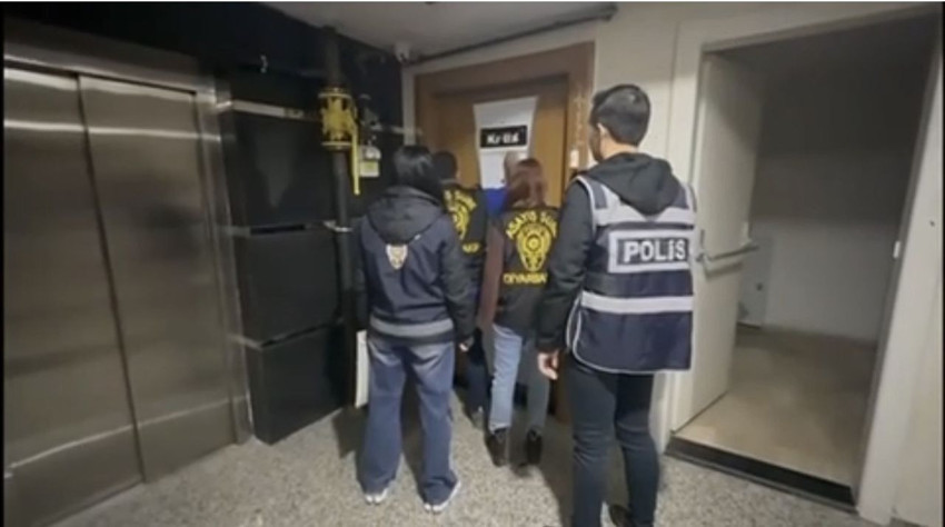 Organize fuhuş çetesine 3 ilde ''kadraj'' operasyonu... Çok sayıda tutuklama var - Resim: 4