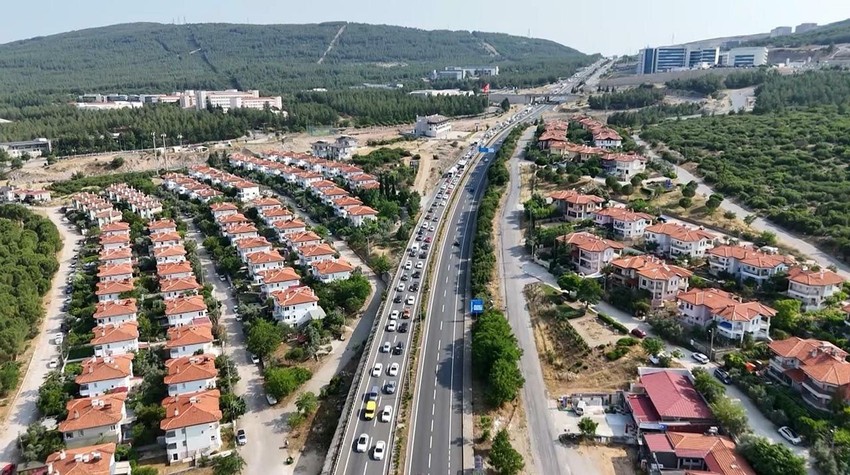 Türkiye'nin cennetinde nüfus patlaması: 4 günde 3 milyon kişi geldi - Resim: 3