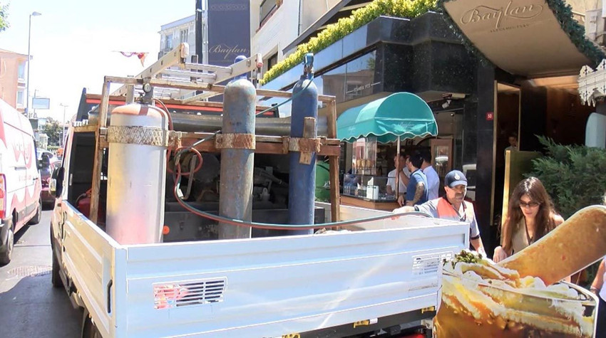 İstanbul Boğazı'ndaki ünlü mekanlarda yıkım başladı - Resim: 3