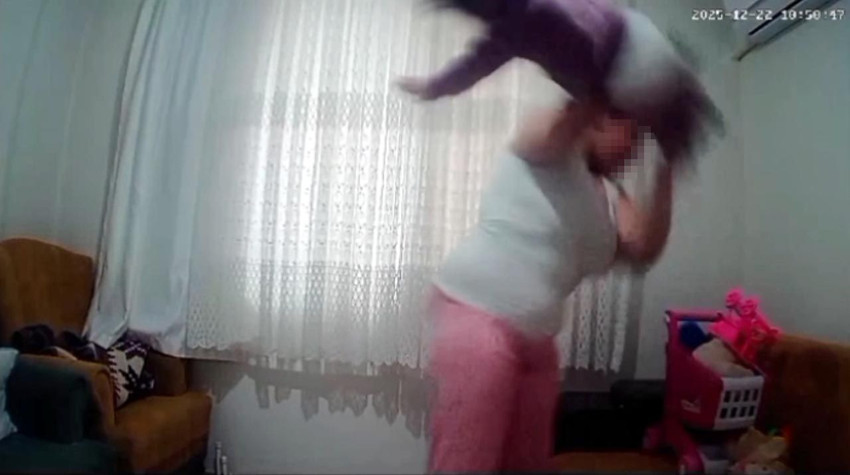 Eşinden şüphelenip eve gizli kamera koydu, gözlerine inanamadı - Resim: 2