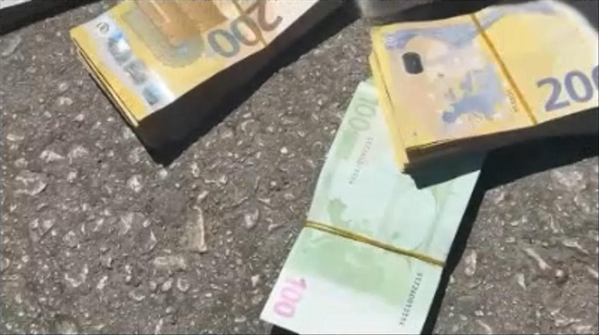 Rüşvet skandalına suçüstü! Deste deste para ele geçirildi - Resim: 4