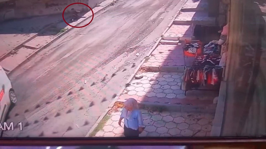 Yokuş aşağı inerken freni patlayan aracın sürücüsü kendini araçtan attı - Resim: 4