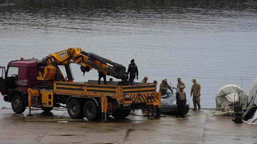 Trabzon açıklarında bulunan insansız deniz aracı imha edildi! - Resim: 1