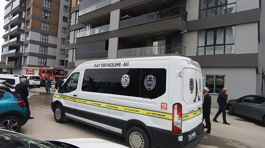 Asansörde mahsur kalan komşularını kurtarmak istemişti... Feci şekilde can verdi! - Resim: 2