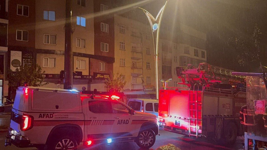 Hakkari'de temel kazısı kabusu: Zemin kayması nedeniyle 6 bina tahliye edildi - Resim: 2