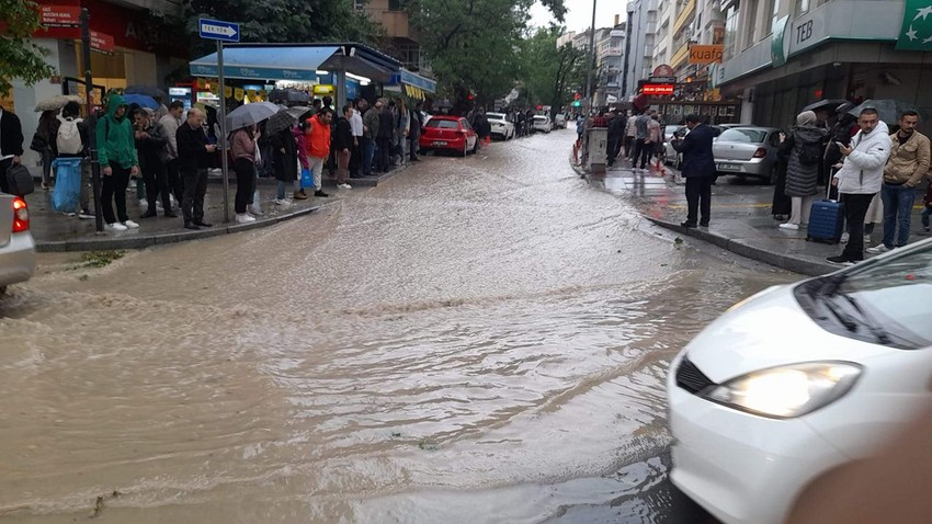 Ankara'da sağanak ve hortum kabusu! Başkent kabusu yaşadı - Resim: 2