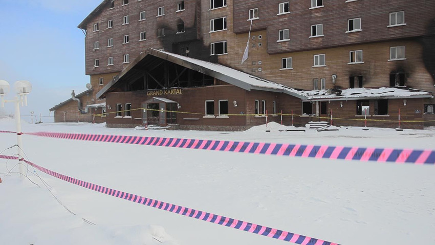 Facianın yaşandığı Kartalkaya sessizliğe büründü - Resim: 4