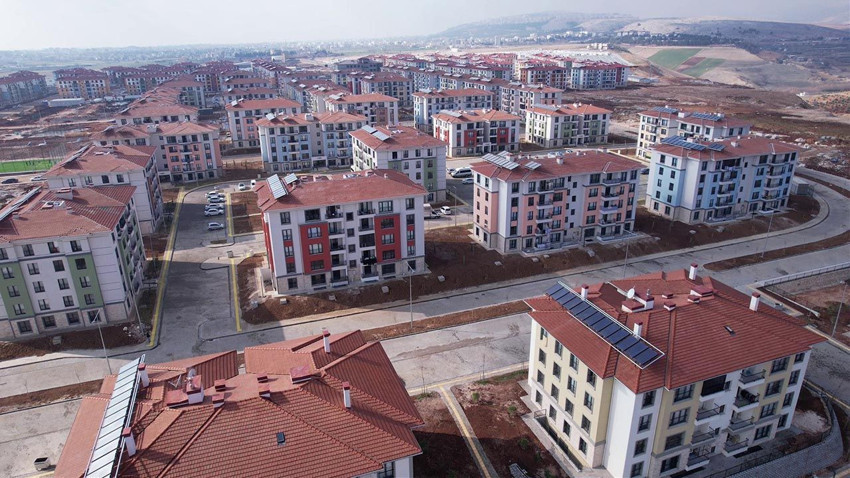 Baykar'ın yaptırdığı deprem konutları sahiplerine teslim edildi - Resim: 1