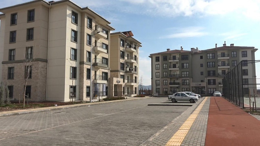 Baykar'ın yaptırdığı deprem konutları sahiplerine teslim edildi - Resim: 2