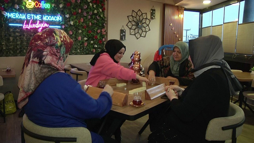 Burası Türkiye'nin kadınlara özel kahvehanesi: ''Erkek giremez!'' - Resim: 4