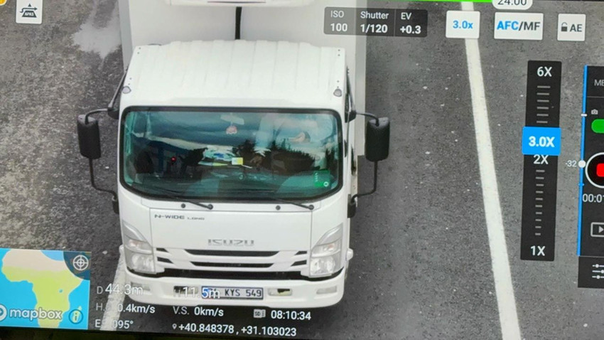 Kural tanımayan sürücülere gökten ceza yağdı - Resim: 4