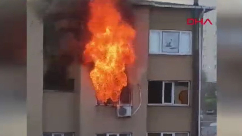 İstanbul'da 5 katlı bir binada yangın paniği - Resim: 4