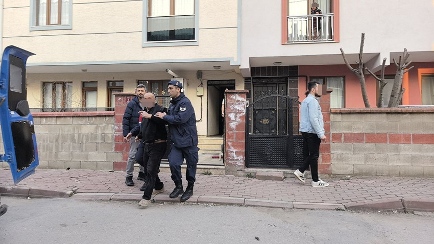 Alacak verecek tartışmasında mahalle savaş alanına döndü, kan aktı - Resim: 4