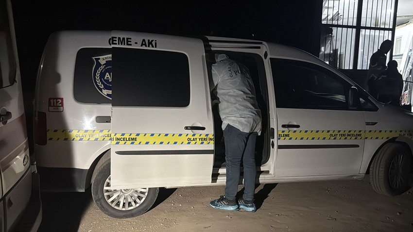 İş yerinde korkunç cinayet: Boğazını kesip, battaniyeye sarmışlar - Resim: 3