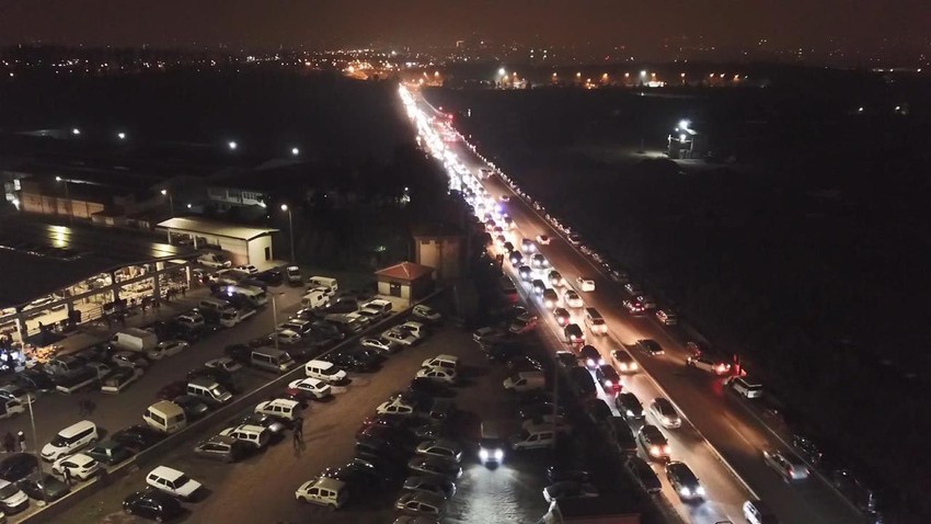 Bu pazar bağımlılık yapıyor! 24 saat açık, gece bile tıklım tıklım - Resim: 3